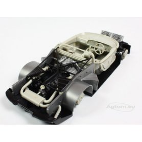 TAMIYA 1:24 Jaguar XJ220 