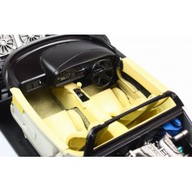 TAMIYA 1:24 Jaguar XJ220 