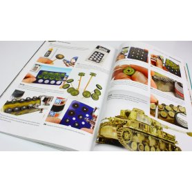 ENCYKLOPEDIA Pojazdy Pancerne cz.2 Wnętrza i kolory podstawowe