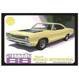 AMT 1:25 Plymouth Roadrunner 1968 Yellow