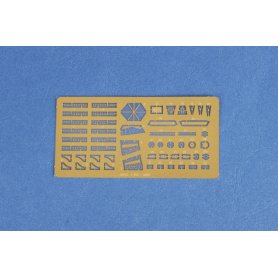 HOBBY BOSS 1:700 Soviet Aircraft Carrier Baku