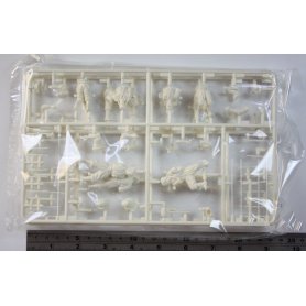 Tamiya 1:35 Samurai Warriors (8 figurek)