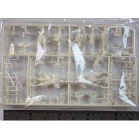 Tamiya 1:35 Samurai Warriors (8 figurek)