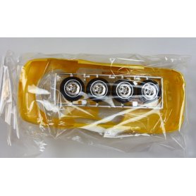 Fujimi 1:24 Mazda RX-7 FD3S A-spec Initial D