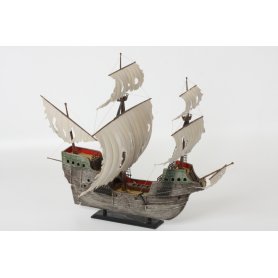 Zvezda 1:100 Flying Dutchman Ghost Ship