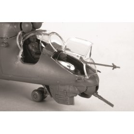 ZVEZDA 7293 MI-24B HIND C 1/72