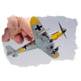 HOBBY BOSS 80223 BF109 G-2 1/72