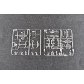 Trumpeter 1:350 USS Kitty Hawk CV-63