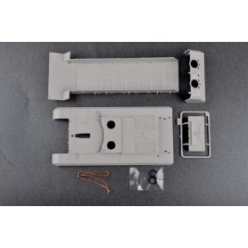 Trumpeter 1:35 Soviet 2S7M Self-Propelled Gun 