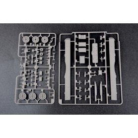 Trumpter 1:35 Russian TOS-1A Multiple Rocket Launcher