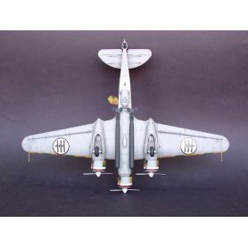 Trumpeter 1:48 Savoia-Marchetti S.M.79-II Sparviero