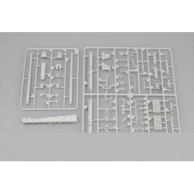 Trumpeter 1:35 German s.10cm K.18 Cannon