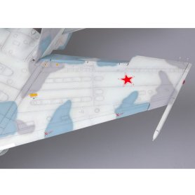 Trumpeter 1:32 Su-27UB Flanker-C
