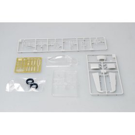 Trumpeter 1:32 F8F-2 Bearcat