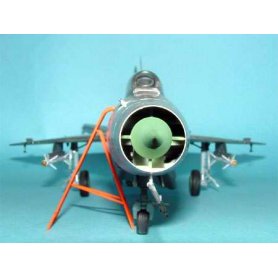 Trumpeter 1:21 MiG-21 F-13 