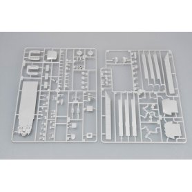 Trumpeter 1:72 CH-47A Chinook medium-lift helicopter