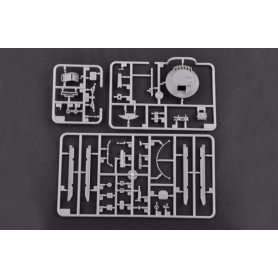 Trumpeter 1:35 Russian BTR-80 APC