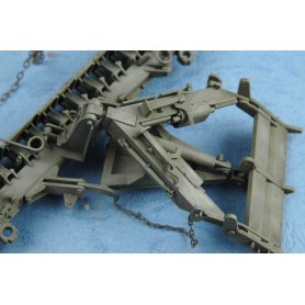 Trumpeter 1:35 M1132 Stryker Engineer Squad Vehicle w/SMP-Surface Mine Plow/AMP