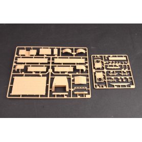 Trumpeter 1:35 Voroshilovets Tractor