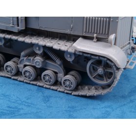 Trumpeter 1:35 Voroshilovets Tractor