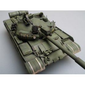Trumpeter 1:35 Russian T-62 BDD Mod.1984 (Mod.1972 modification)