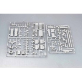 Trumpeter 1:35 MAZ-537G Late Production type with MAZ/ChMZAP-5247G semitraiier 