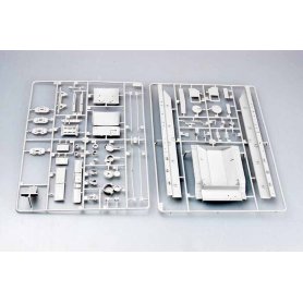 Trumpeter 1:35 MAZ-537G Late Production type with MAZ/ChMZAP-5247G semitraiier 