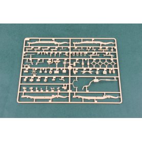 Hobby Boss 1:35 Land Rover WMIK w/ MILAN ATGM 