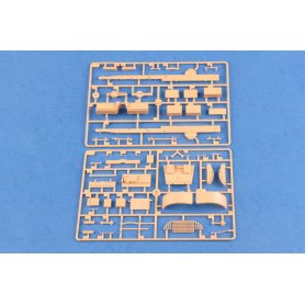 Hobby Boss 1:35 White 666 Cargo (Soft Top)