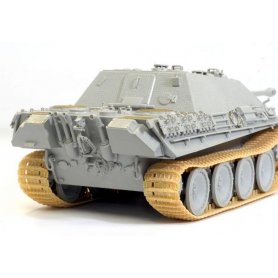 Dragon 1:35 Jagdpanther Ausf.G1 Early Production w/Zimmerit
