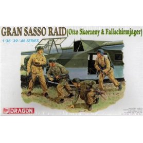 DRAGON 6094 GRAN SASSO RAID 1/35