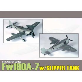 Dragon 1:48 Fw190A-7 w/Slipper Tank