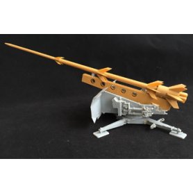 Bronco CB 1:35 German Rheinmetall Long-Range Rocket ‘Rheinbote’ (Rh.Z.61/9) and launcher