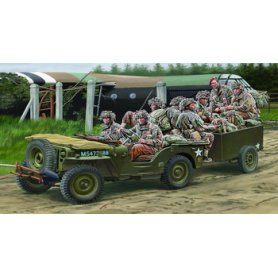 BRONCO CB35169 BR. TROOPS 1/4 TRUCK