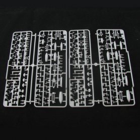 Bronco NB 1:350 Imperial Chinese Beiyang Fleet Protected Cruiser ‘Chih Yuen