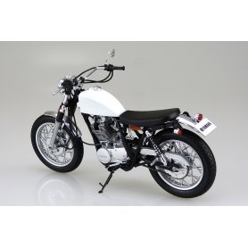 Aoshima 1:12 YAMAHA SR400S with custom parts