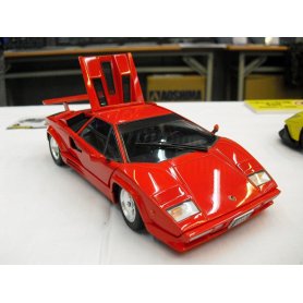 Aoshima 1:24 Lamborghini Countach 5000 Quattrovalvole Injection Ver Overseas