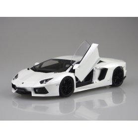 Aoshima 1:24 Lamborghini Aventador LP700-4 White