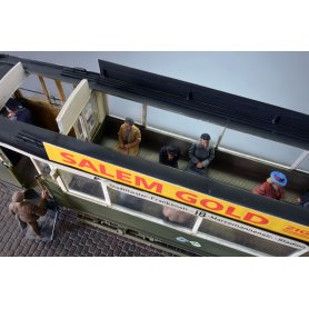 Mini Art 1:35 EUROPEAN TRAMCAR (StraBenbahn Triebwagen 641) w/CREW & PASSENGERS
