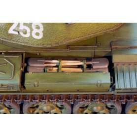 Mini Art 37002 T-44M