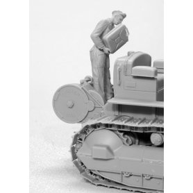 Mini Art 1:35 U.S. TRACTOR w/Towing Winch & Crewmen