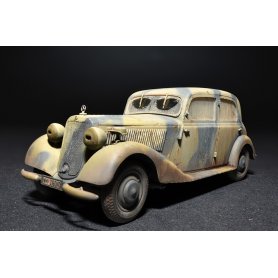 Mini Art 1:35 Personenwagen Typ 170V Saloon