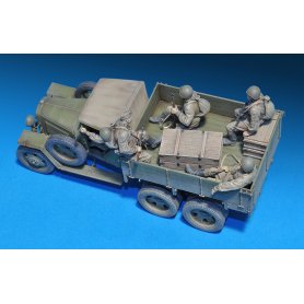 MINI ART 35173 GAZ-AAA CARGO TRUCK