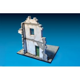Mini Art 1:35 Ruined Building w/base