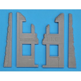 Mini Art 1:35 Ruined german houses w/base