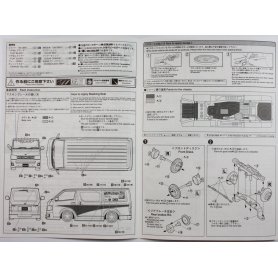 Aoshima 1:24 Toyota TRH200V Hiace HOT DNA by Hotcompany