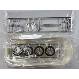 FUJIMI 1:24 03576 NISSAN SKYLINE COUPE 350GT