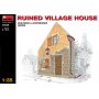 MINI ART 35520 RUINED WILLAGE HOUSE