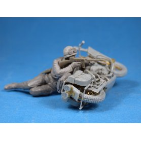 Mini Art 1:35 U.S. motorcycle WLA w/rifleman