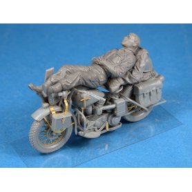 Mini Art 35176 Rest on motorcycle